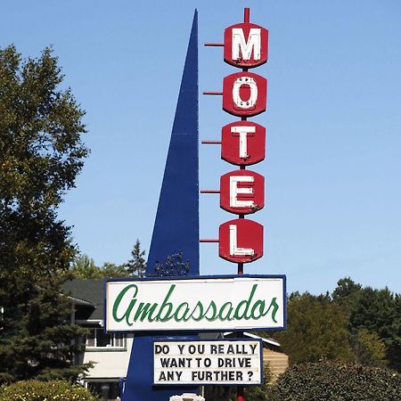 סאולט סאינטה מארי Ambassador Motel מראה חיצוני תמונה